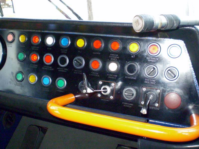 Riadiaci panel v 7949